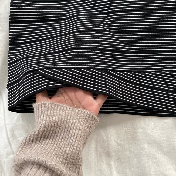 BCBG bandage mini skirt - Picture 3 of 5